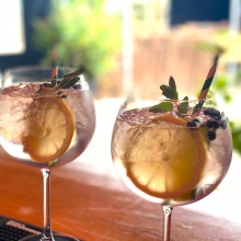 Craft gin & Fever Tree tonic 